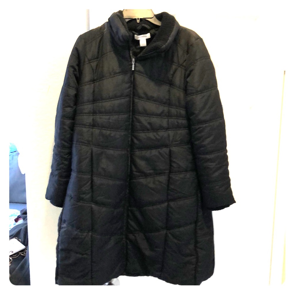 Maternity puffer jacket